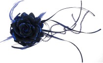 FLOWER PIN WITH PEARLS SATIN FEATHERS