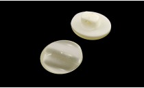 BUTTON POLYESTER PEARLE OVAL WITH SHANK - FOOT