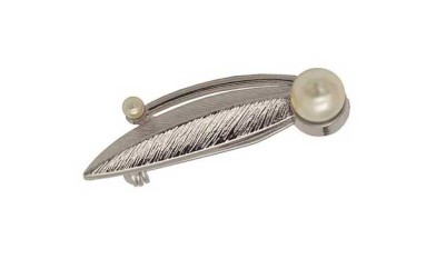 PIN DECORATIVE WING WITH PEARL