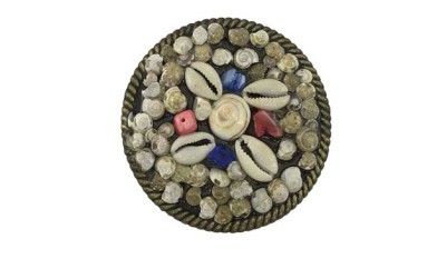 BUCKLE WITH SHELLS