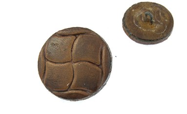 BUTTON FROM LEATHER WITH SHANK - FOOT