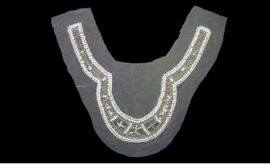 MOTIF TULLE EMBROIDERY WITH BEADS