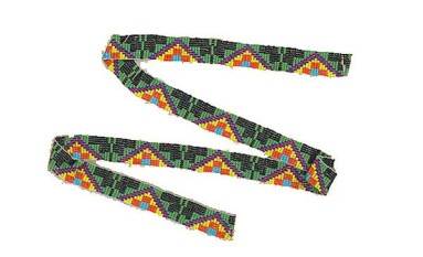 BELT WITH BEADS