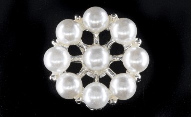 BUTTON METAL WITH SHANK - FOOT WITH PEARLS