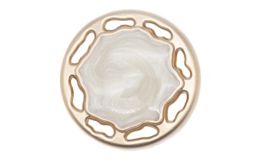BUTTON METAL WITH ENAMEL CREAM WITH SHANK - FOOT