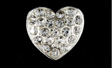 BUTTON METAL HEART WITH STRASS WITH SHANK - FOOT